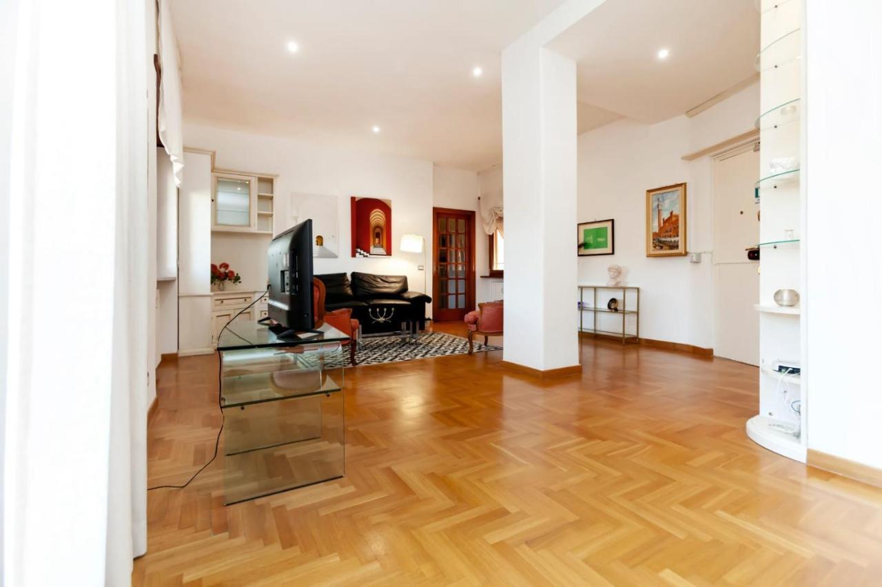 Cavalleggeri House Рим Экстерьер фото