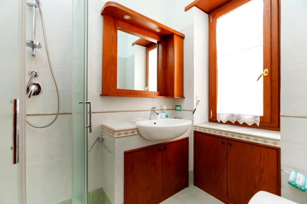 Cavalleggeri House Рим Экстерьер фото